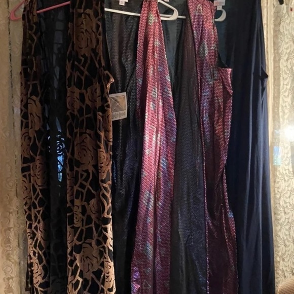 Lularoe joys. Sizes medium large and xl - Picture 16 of 17